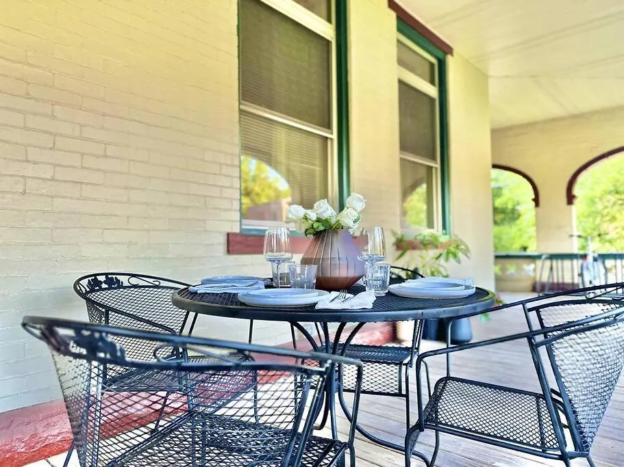 The Elliott Hotel At Highland Park By Luxe Pgh Pittsburgh Apartment