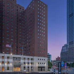 Doubletree By Hilton & Downtown Отель